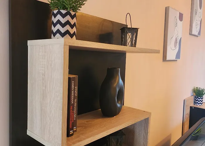 Central Luxury Apartment